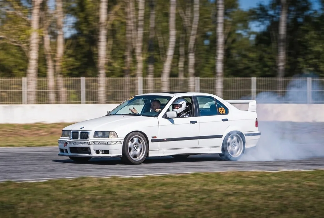 Preciso de experiência para driftar? Não — o método começa do zero